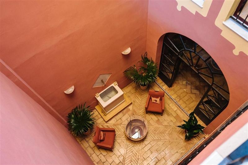 Vakantiehuis Casa Palacio Sxviii Con Piscina En Centro Historico De Sevilla